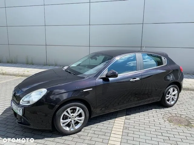 Alfa Romeo Giulietta 2011 photo 3