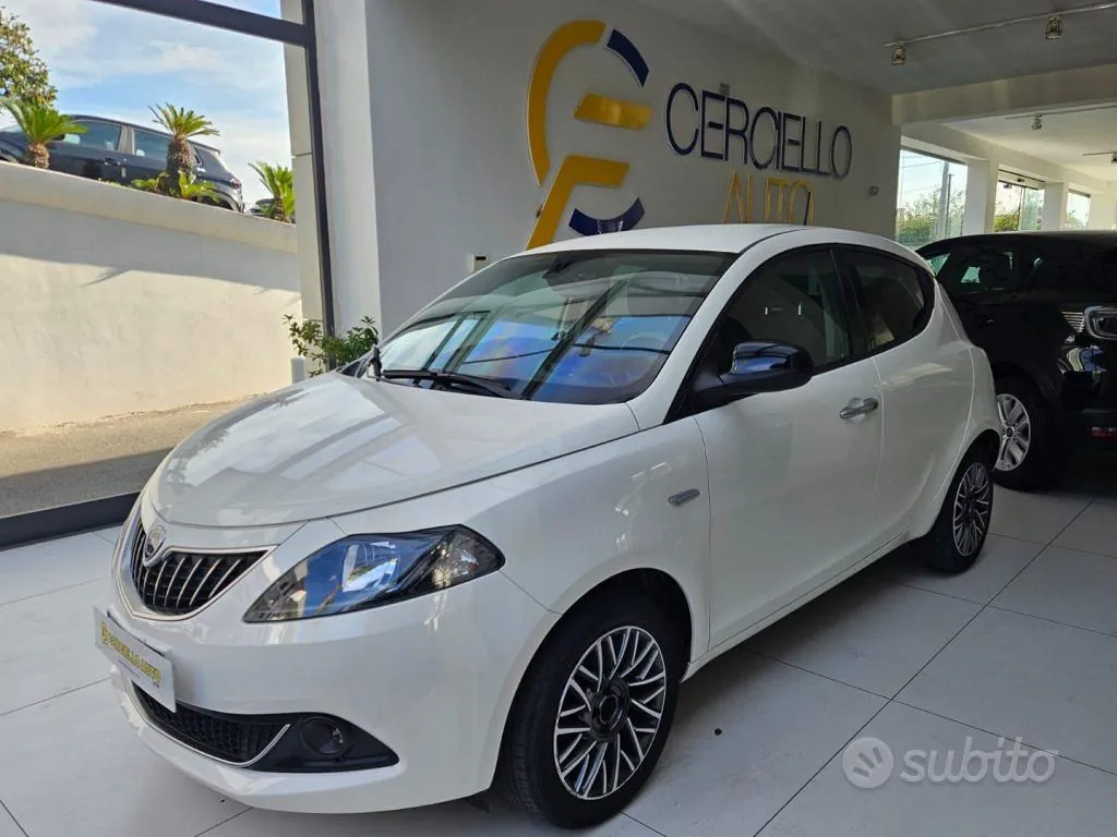 Lancia Ypsilon 2023 photo 5