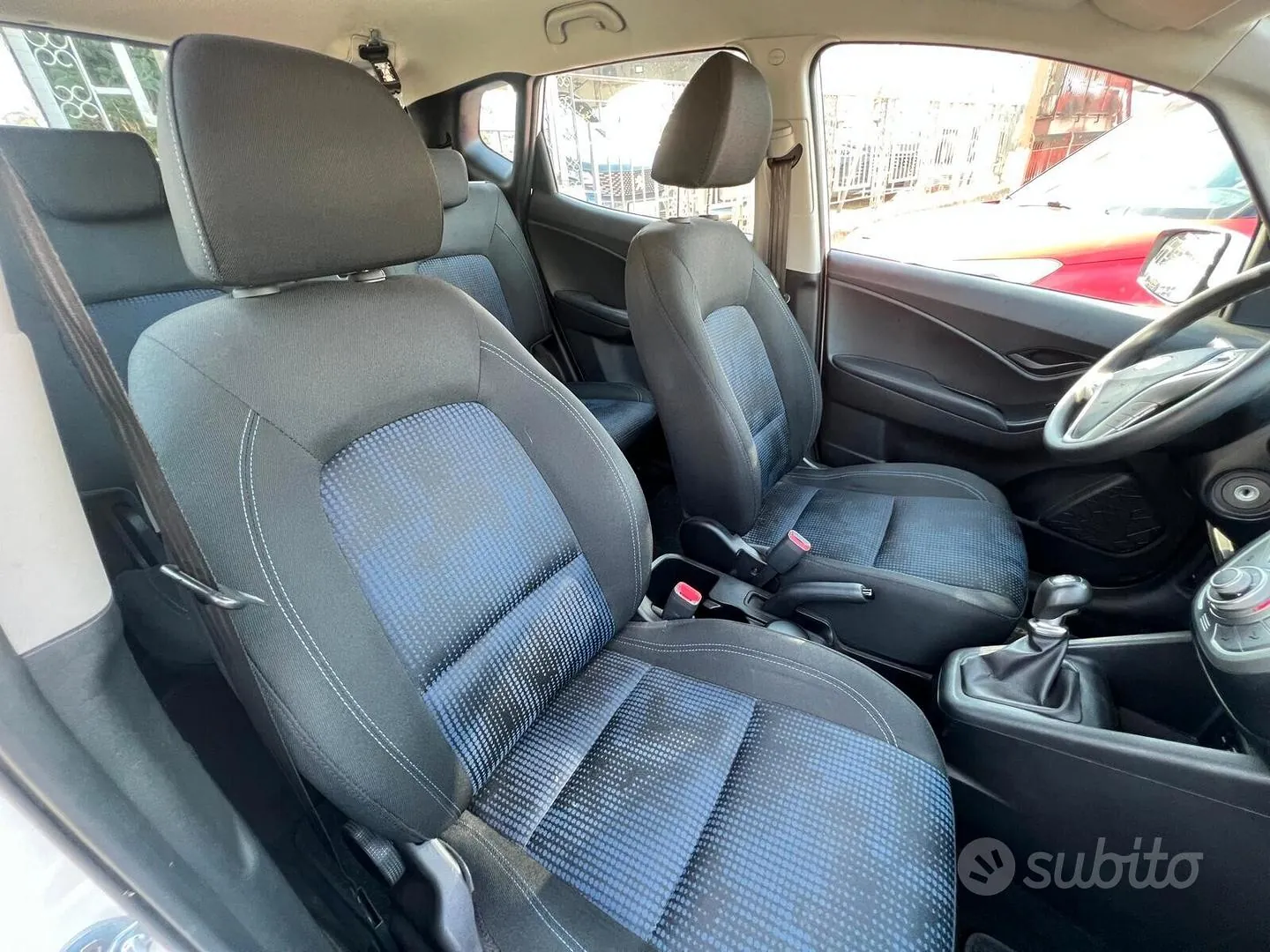 Hyundai Ix20 2017 photo 5