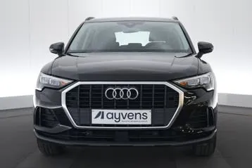 Audi Q3 2022 photo 2