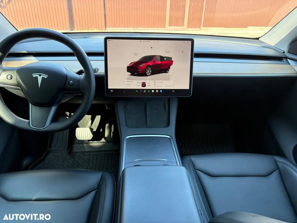 Tesla Model Y 2023 photo 5