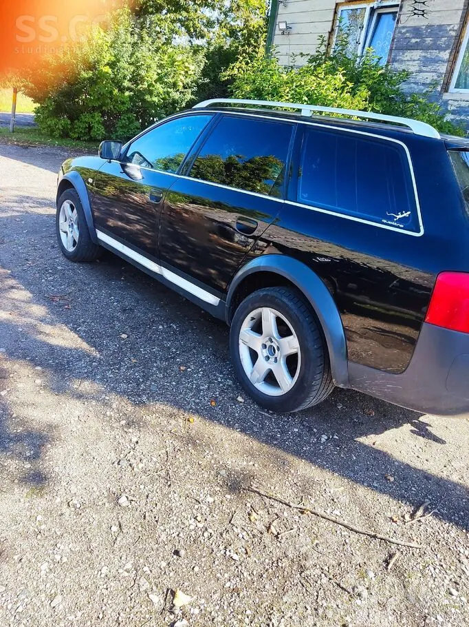 Audi Allroad 2003 photo 2