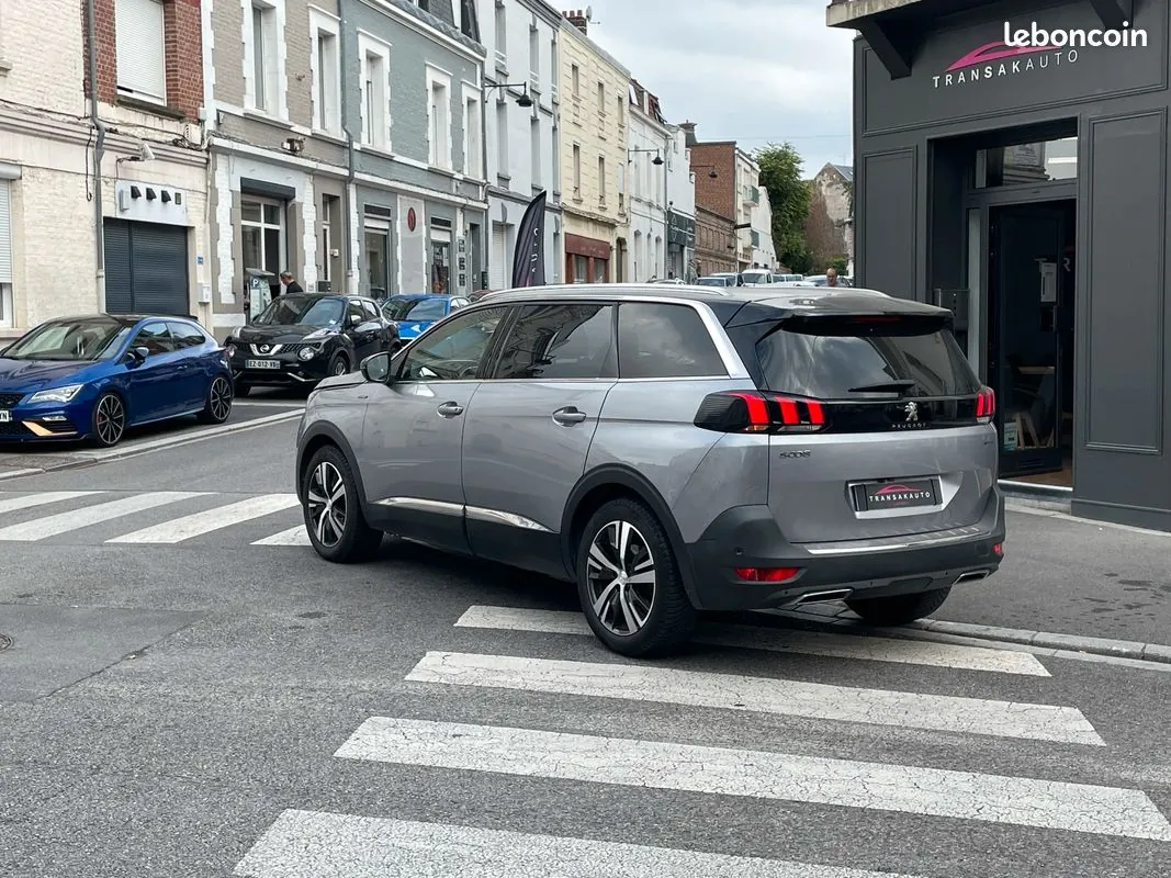 Peugeot 5008 2020 photo 5