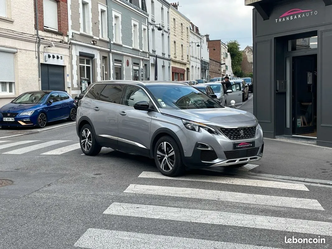 Peugeot 5008