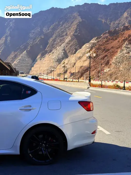 Lexus Is 350 2013 photo 3