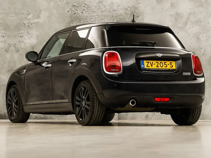 Mini Cooper 2019 photo 3