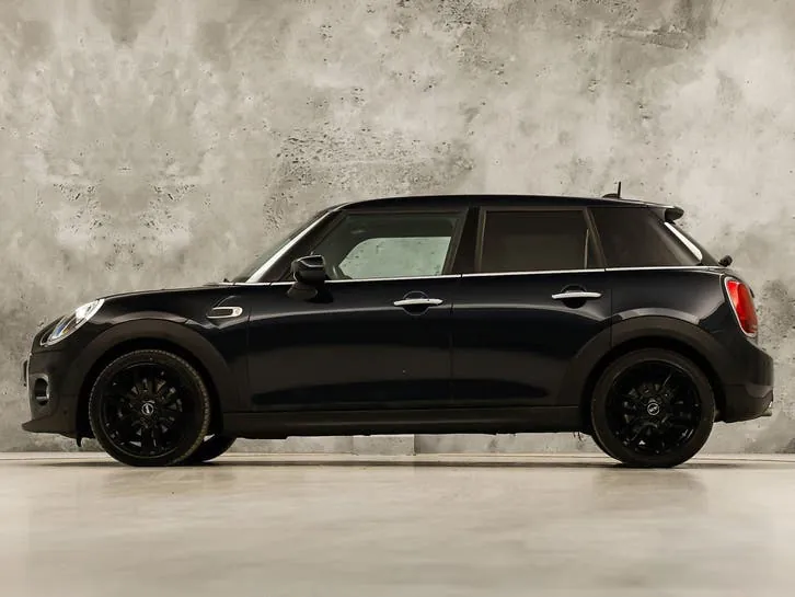 Mini Cooper 2019 photo 2