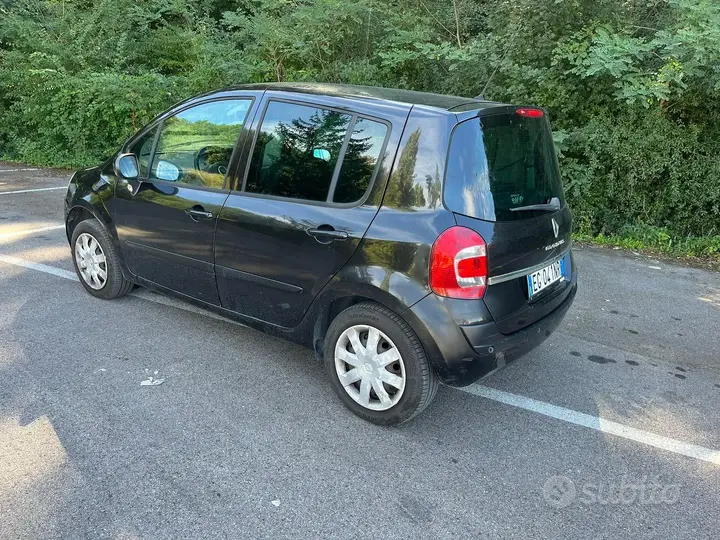 Renault Modus 2011 photo 4