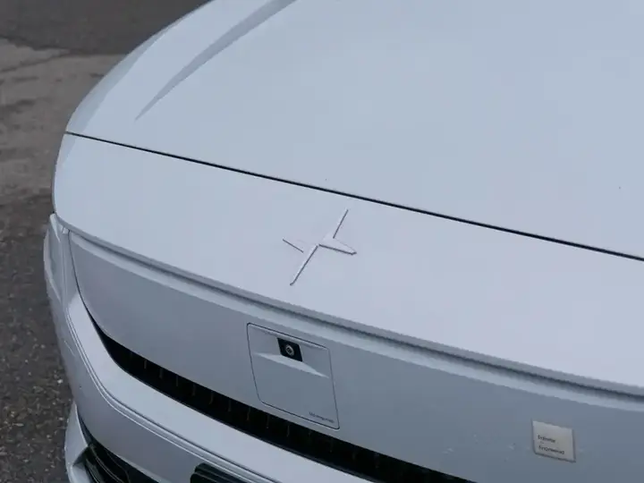 Polestar 2 2024 photo 4