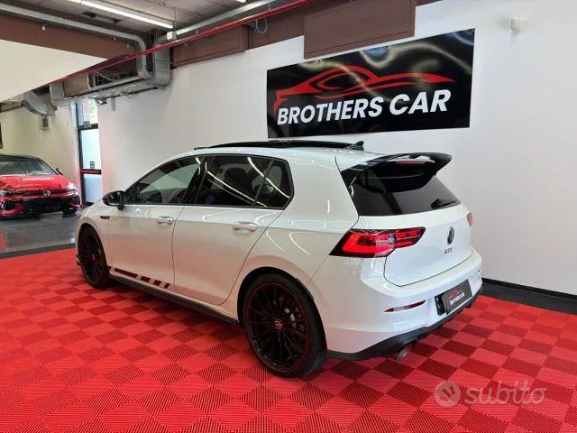 Volkswagen Golf Gti 2024 photo 5