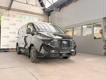 Ford Transit Custom 2026 photo 2