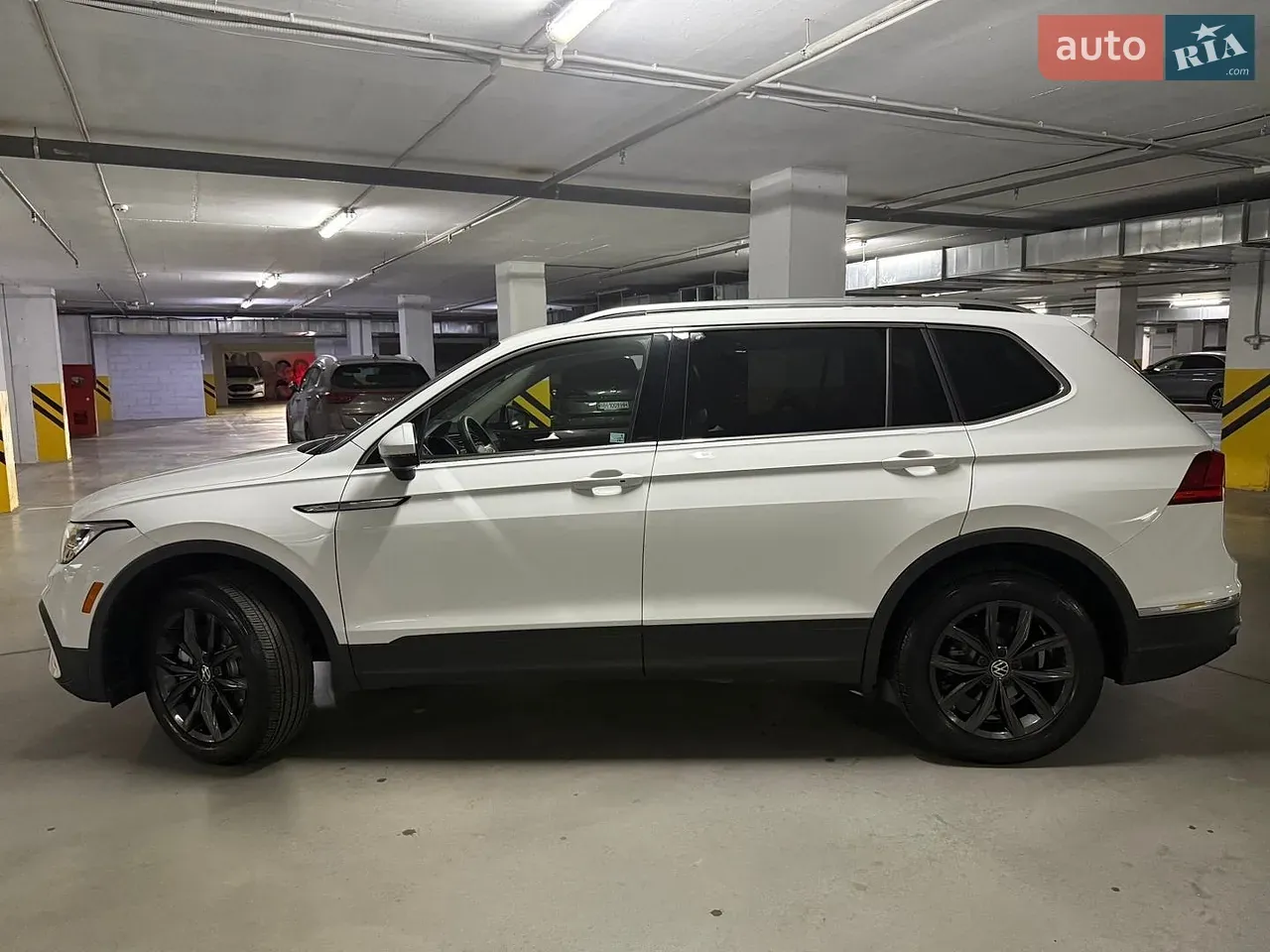 Volkswagen Tiguan 2024 photo 5
