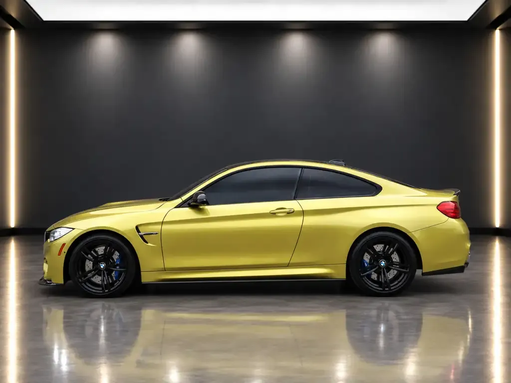 BMW M4 2015 photo 2