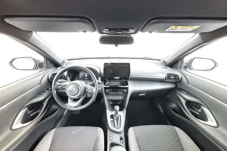 Toyota Yaris Cross 2022 photo 2