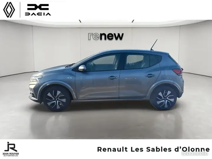 Dacia Sandero 2024 photo 2