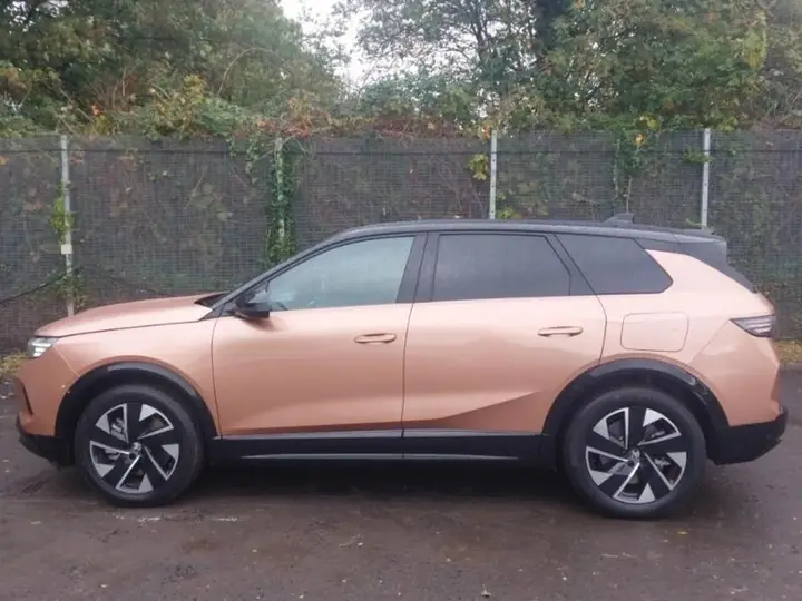 Vauxhall Grandland 2025 photo 4