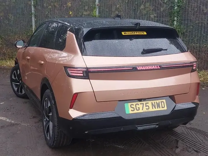 Vauxhall Grandland 2025 photo 2