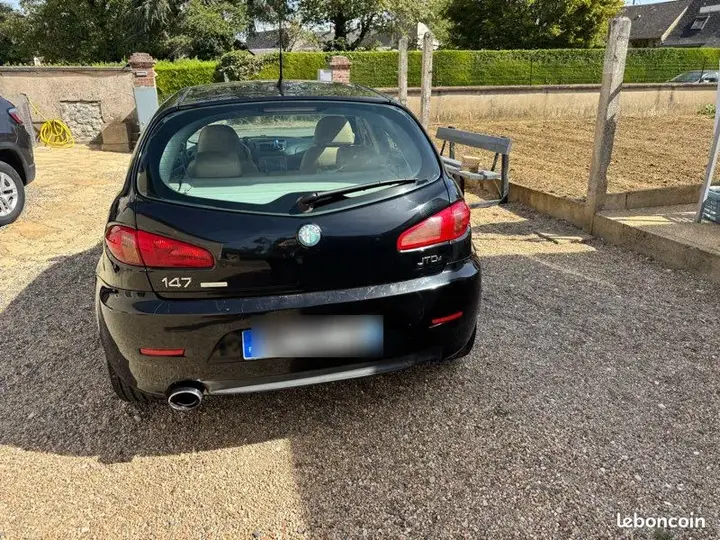 Alfa Romeo 147 2008 photo 2