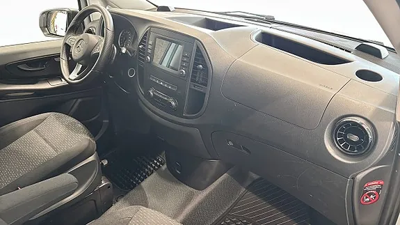 Mercedes-Benz Vito 2023 photo 3