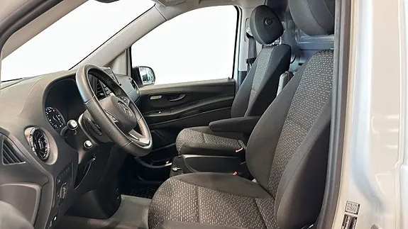 Mercedes-Benz Vito 2023 photo 5