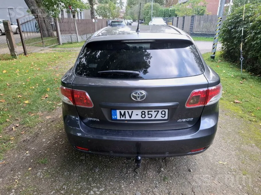 Toyota Avensis 2009 photo 5