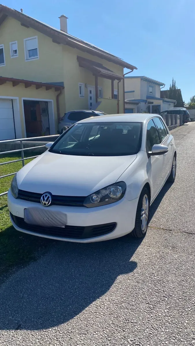Volkswagen Golf 2011 photo 3