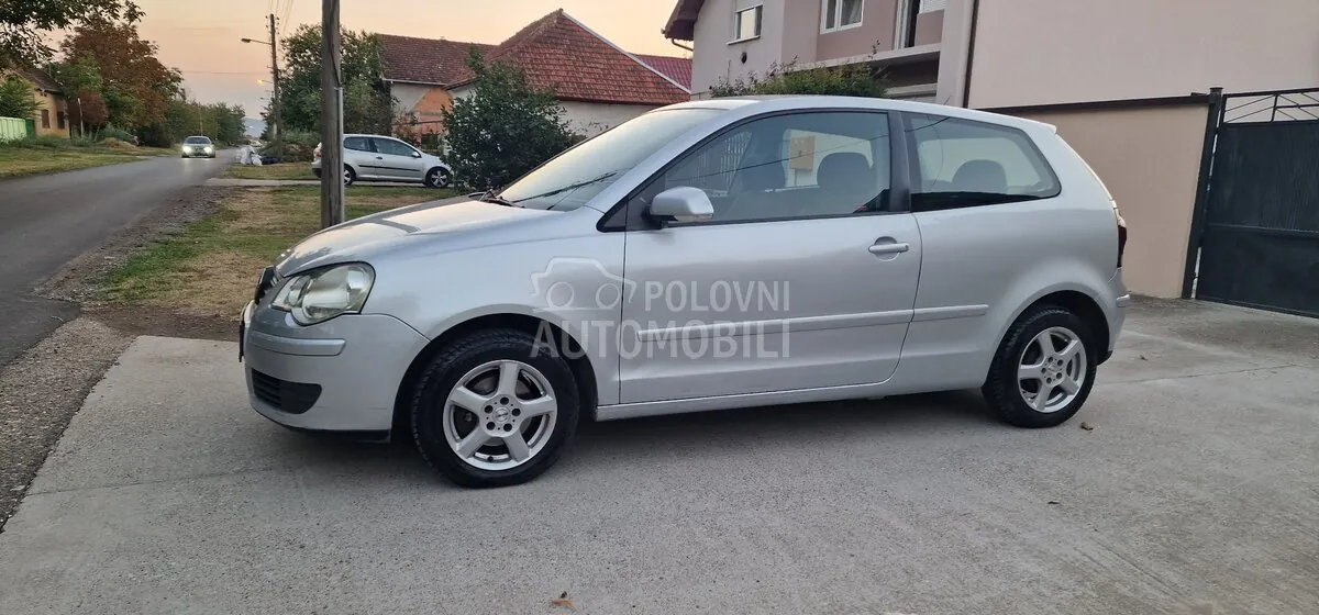 Volkswagen Polo 2006 photo 3