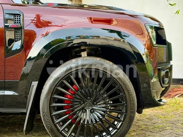 Land Rover Defender 2025 photo 5