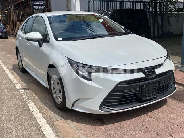 Toyota Corolla 2023 photo 2