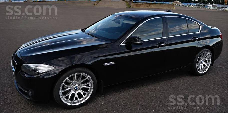 BMW F10 Sedan 2016 photo 3