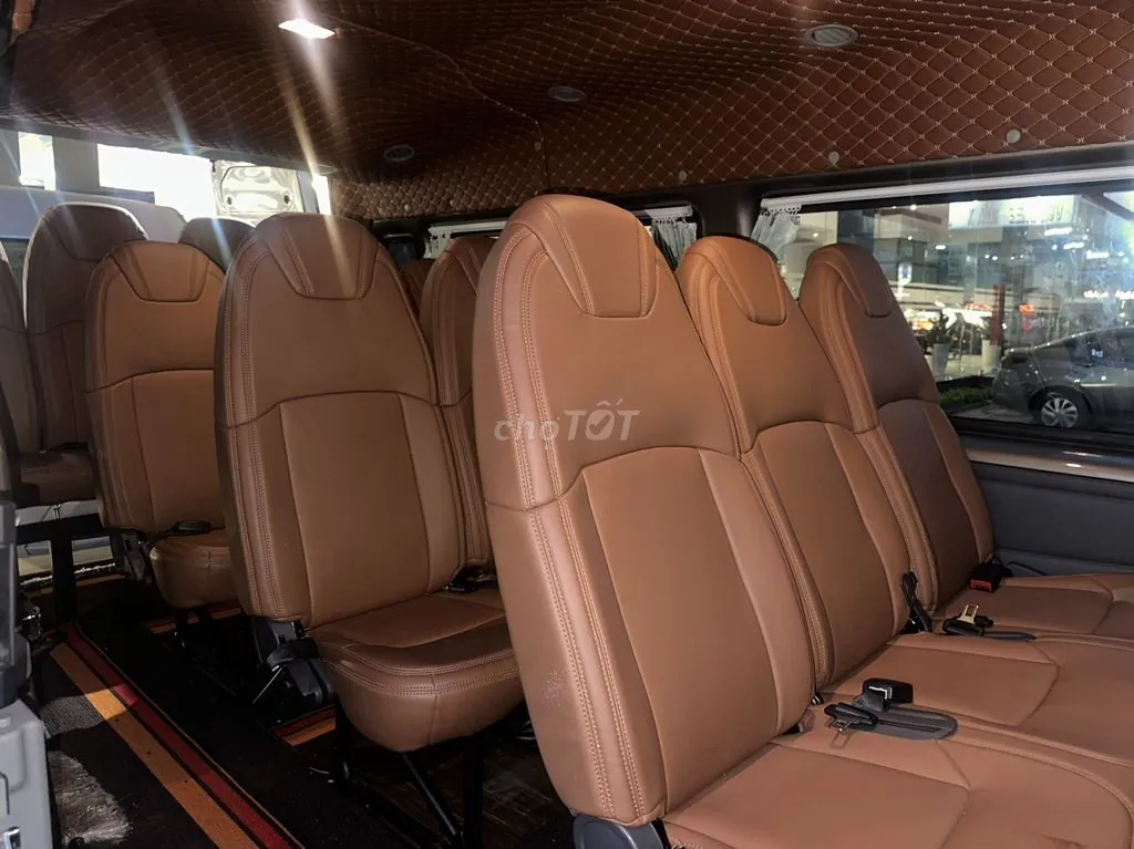 Ford Transit 2023 photo 4