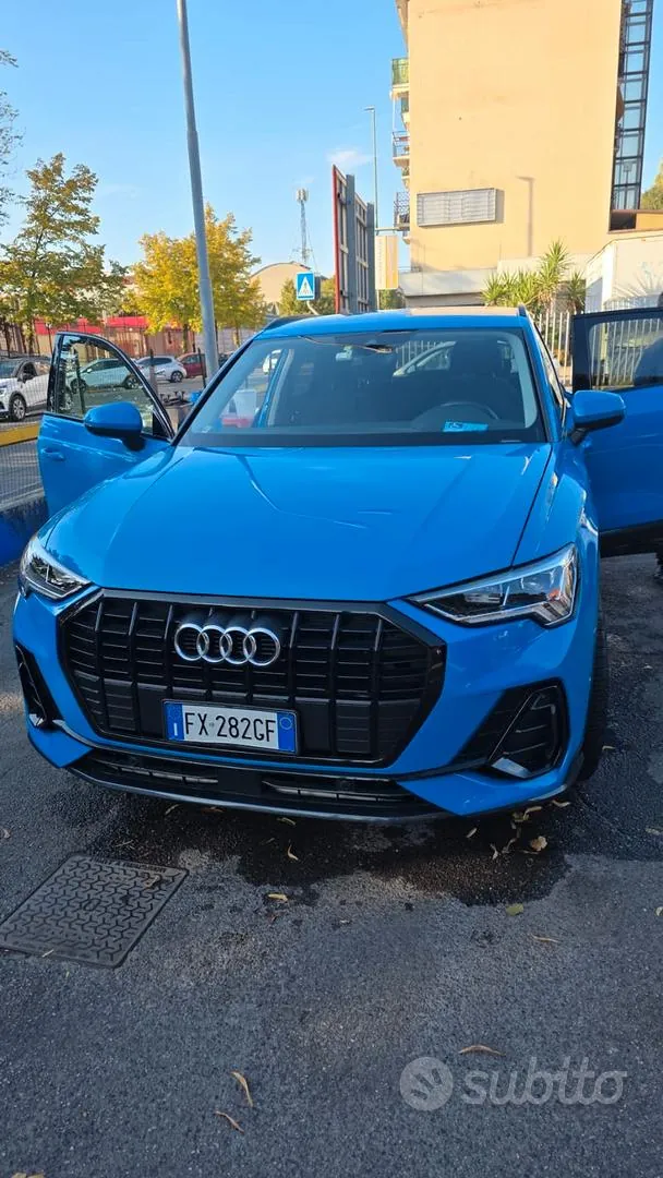 Audi Q3 2019 photo 2