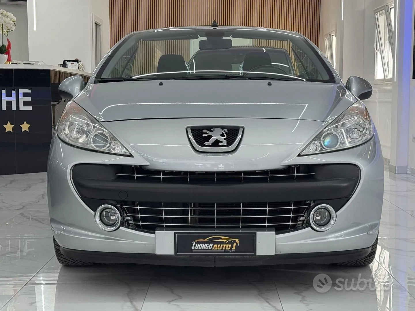 Peugeot 207 2008 photo 2