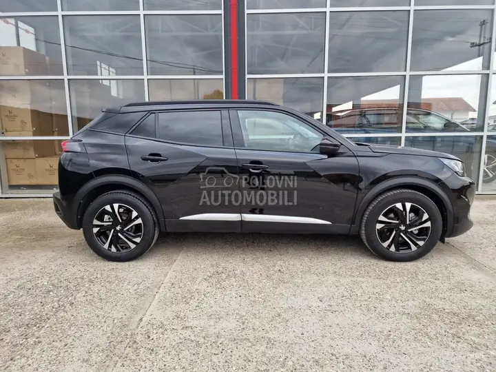 Peugeot 2008 2021 photo 4