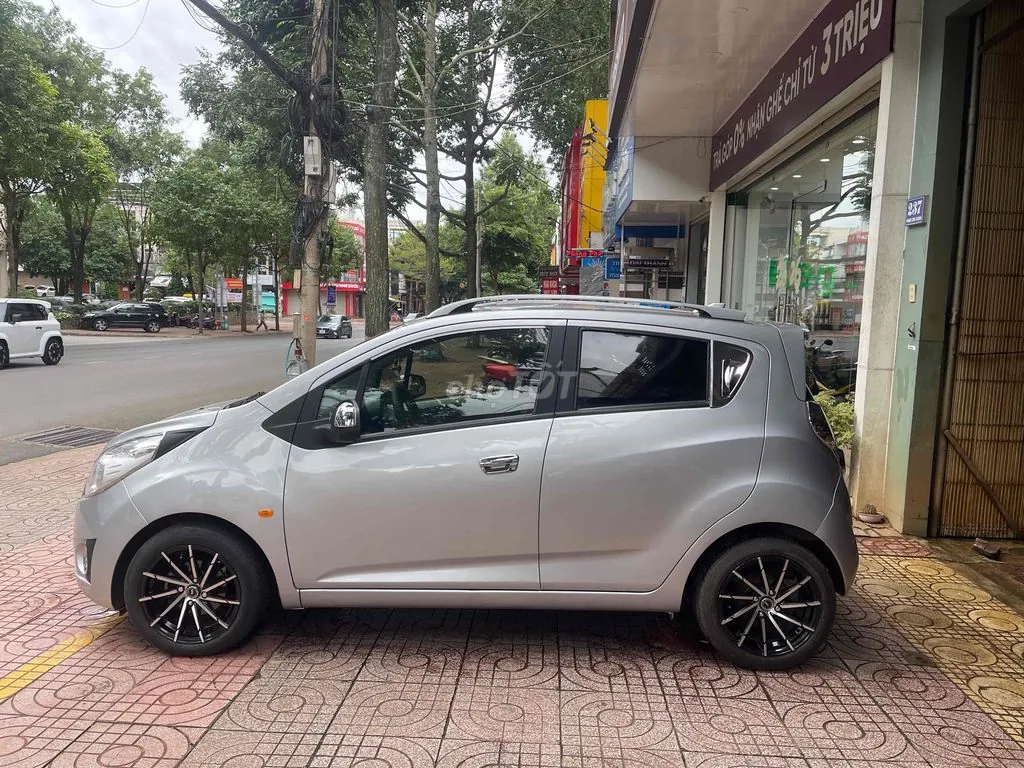 Chevrolet Spark 2013 photo 3