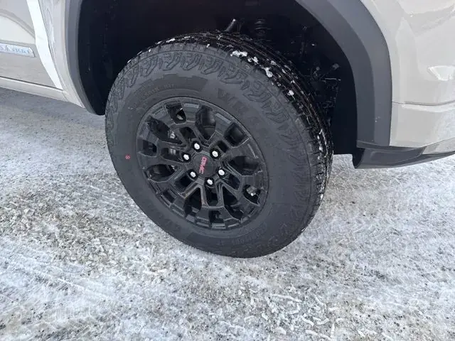 GMC Canyon 2026 photo 5