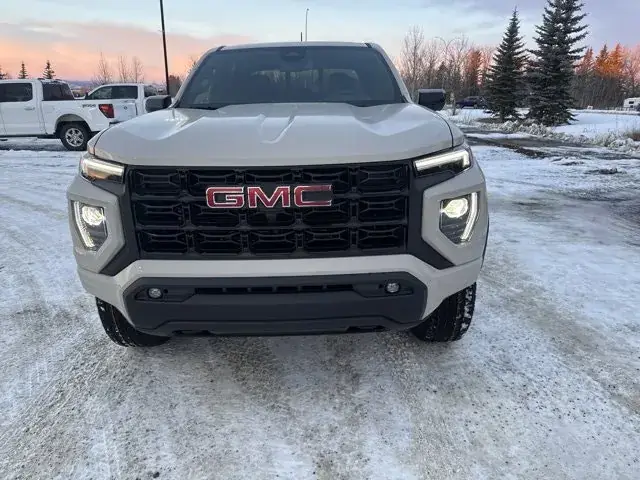 GMC Canyon 2026 photo 3
