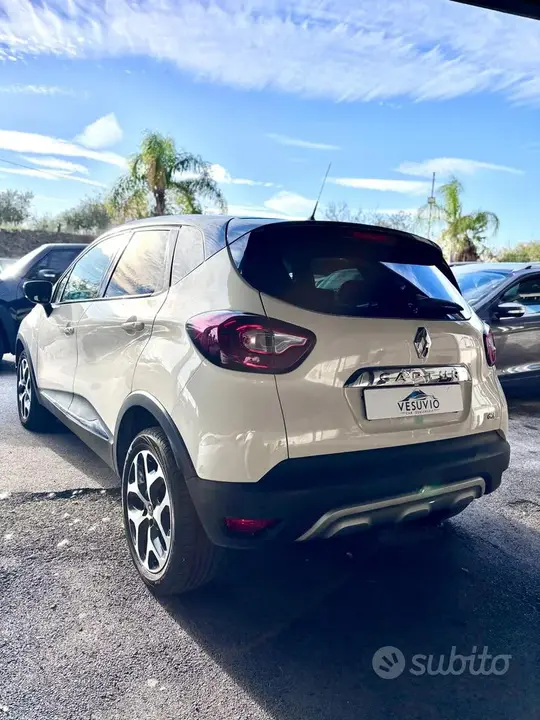 Renault Captur 2017 photo 4