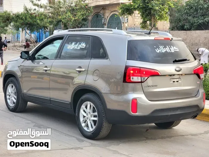 Kia Sorento 2015 photo 2