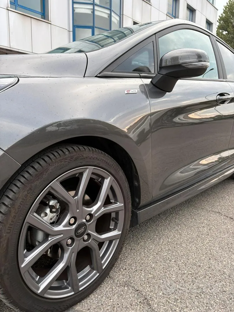 Ford Fiesta 2023 photo 2