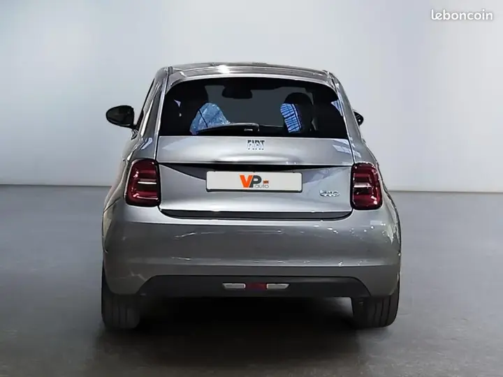 Fiat 500 2023 photo 4