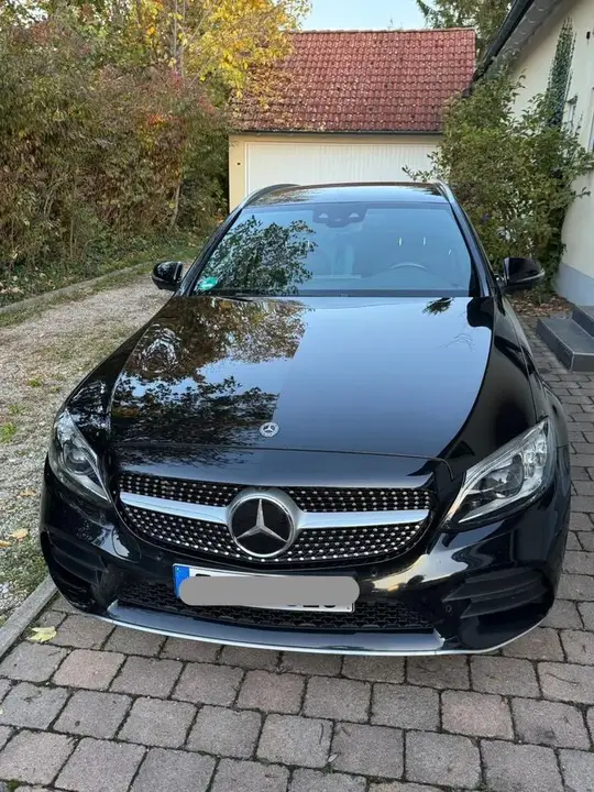 Mercedes-Benz C200