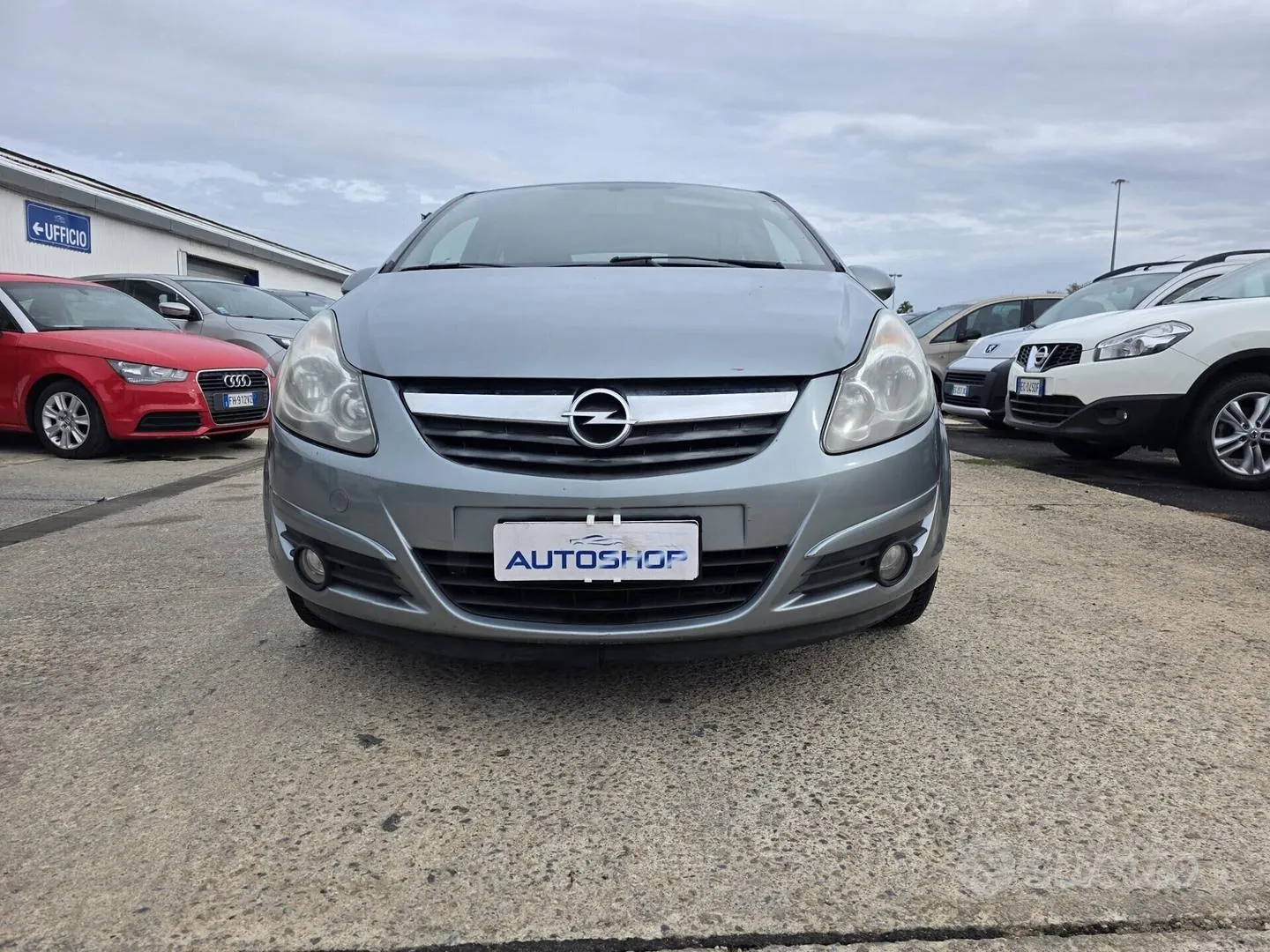 Opel Corsa 2010 photo 2