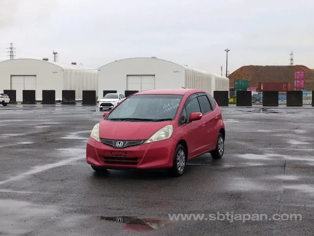 Honda Fit 2011 photo 2
