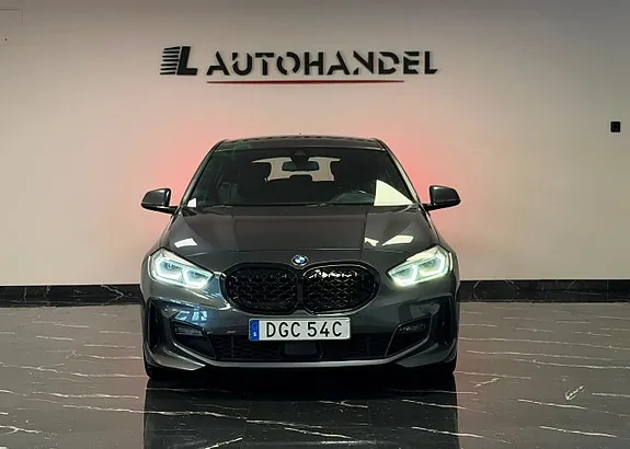 BMW 118I 2020 photo 2