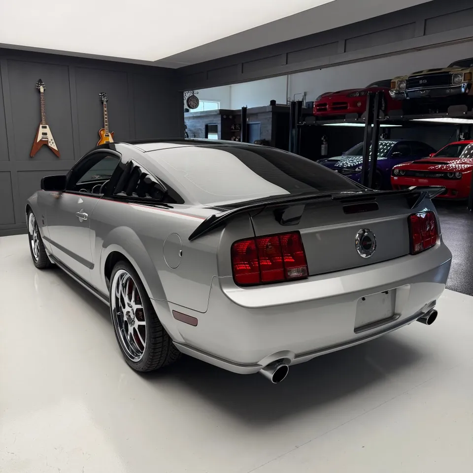Ford Mustang 2009 photo 3