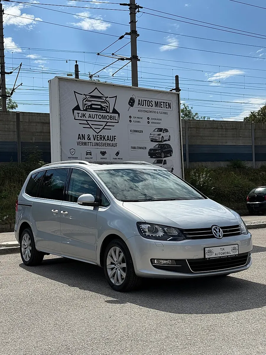 Volkswagen Sharan 2012 photo 3