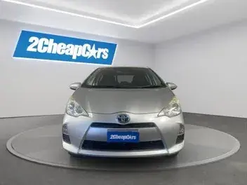 Toyota Aqua 2012 photo 3