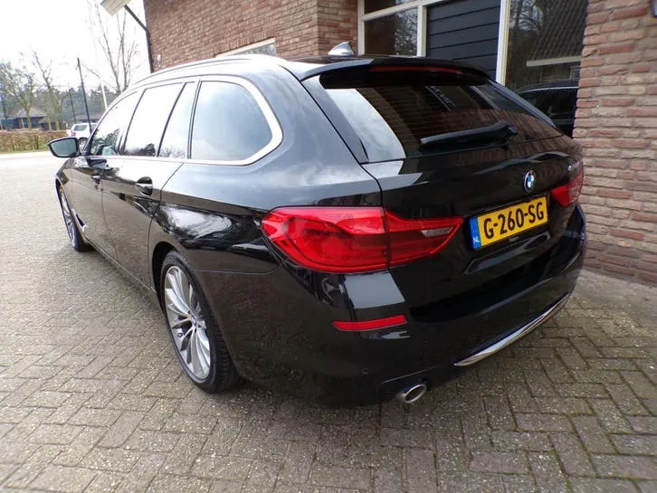 BMW 5-Serie 2019 photo 3