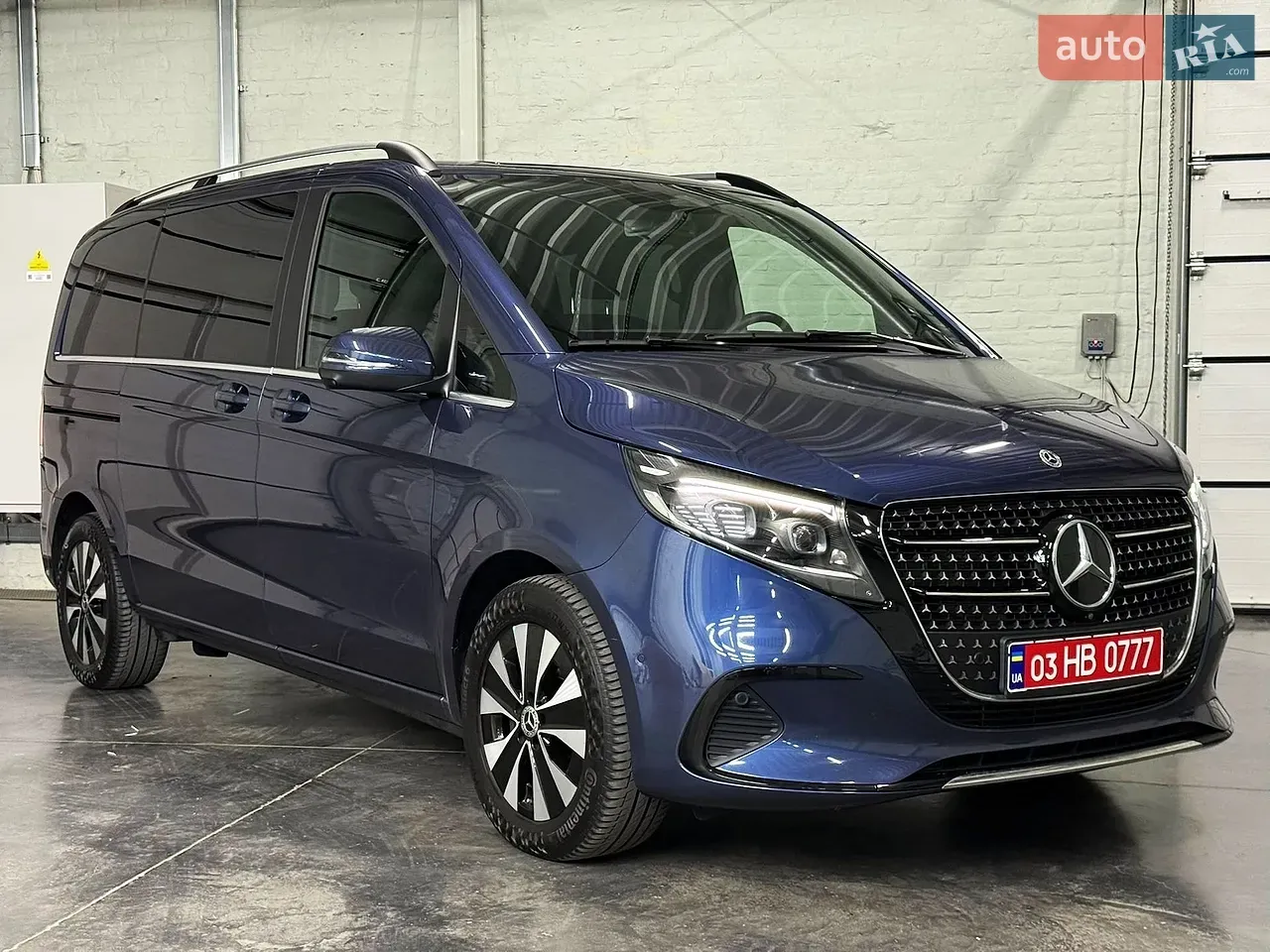 Mercedes-Benz V-Class 2024 photo 4